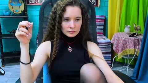 zianichols online show from March 10, 2025, 9:53 am