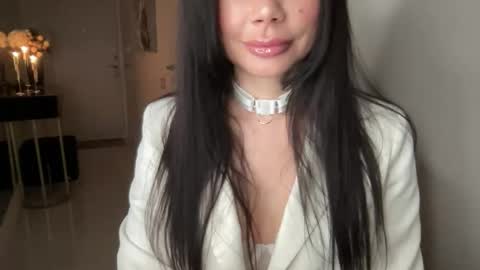 Nensi online show from March 27, 2026, 8:30 pm