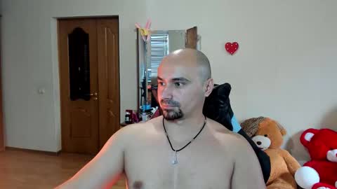 Ziesh online show from October 5, 2025, 10:57 am