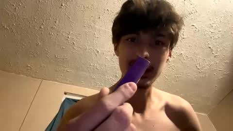 ziggy758084 online show from September 23, 2025, 9:07 pm