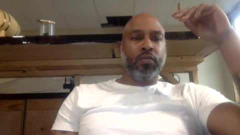 zionlion22 online show from December 18, 2024, 9:29 pm