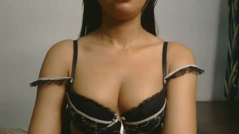 Snapshot of ziyaa_1 chatting on June 21, 2026, 3:42 am Ziyaa online show from June 21, 2026, 3:42 am