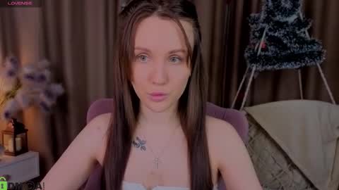 Zlata  Mon Tue Thu Fri Sun Sa GMT 3 0000pm - 0600pm  online show from January 12, 2026, 9:14 am