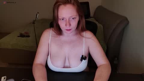 zlatalata online show from October 5, 2025, 10:57 am