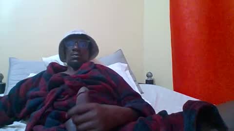 Zlatann2012 online show from September 17, 2025, 7:15 pm