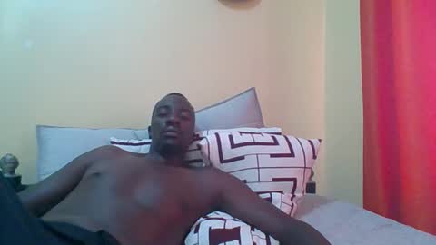 Zlatann2012 online show from December 21, 2025, 10:11 am