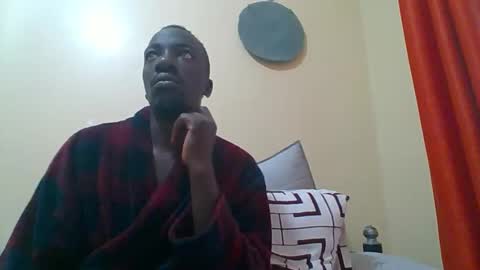 Zlatann2012 online show from December 22, 2025, 4:09 am