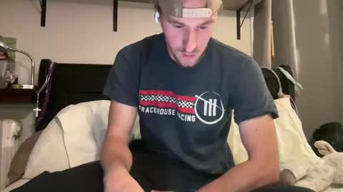 Gregm0419 online show from October 31, 2025, 6:42 pm