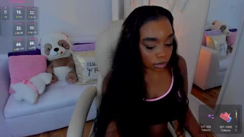 Snapshot of zobe_love chatting on January 9, 2025, 7:50 pm Zobe Love online show from January 9, 2025, 7:50 pm