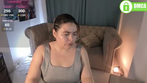 zoe_37 online show from February 21, 2026, 2:45 am