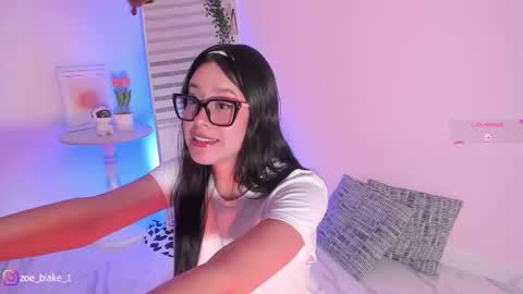 Zoe online show from October 22, 2025, 2:34 am