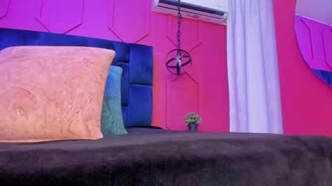 zoe_blosson online show from July 2, 2026, 7:09 pm
