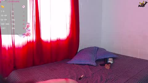 Snapshot of zoe_bronw chatting on December 19, 2024, 6:01 pm Zoe Bronw online show from December 19, 2024, 6:01 pm