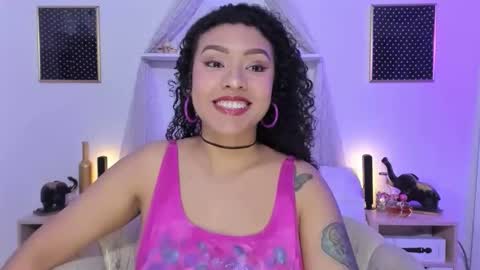 Zoe Gruber online show from October 4, 2025, 5:00 pm