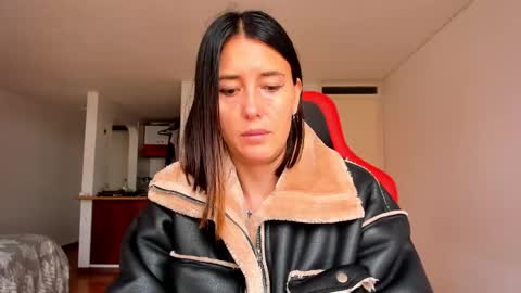 ZOE online show from March 5, 2025, 8:42 pm