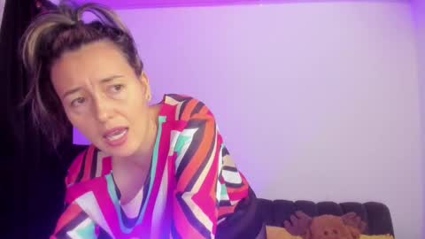 ZOE online show from February 7, 2026, 8:45 pm