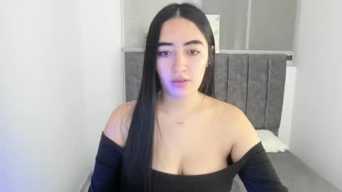 zoe_jones7 online show from October 14, 2025, 3:07 am