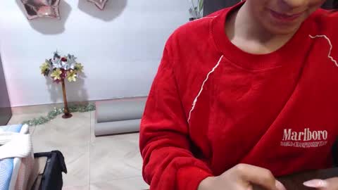 ZOE online show from December 22, 2025, 4:09 am