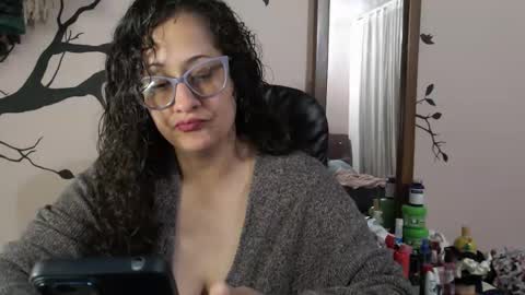 Zoe Koller online show from September 29, 2025, 11:15 am