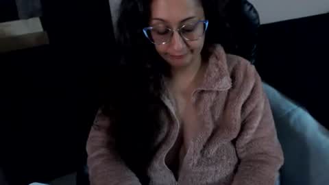 Snapshot of zoe_koller chatting on July 16, 2026, 3:29 pm Zoe Koller online show from July 16, 2026, 3:29 pm