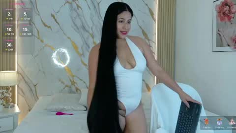 Snapshot of zoe_longhair chatting on May 20, 2026, 7:53 pm zoe_longhair online show from May 20, 2026, 7:53 pm