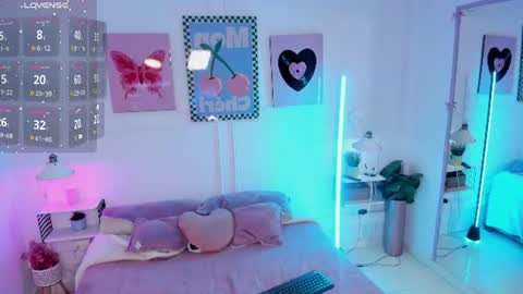 Snapshot of zoe_lynch_ chatting on July 3, 2026, 12:22 pm Zoe Lynch online show from July 3, 2026, 12:22 pm