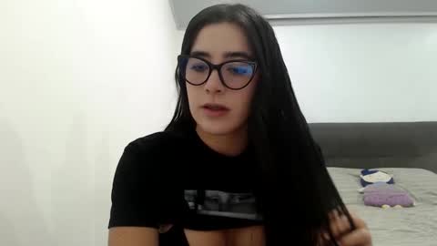 Zoe online show from January 12, 2026, 6:13 pm