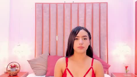 Zoe Monrow online show from July 8, 2026, 12:20 pm