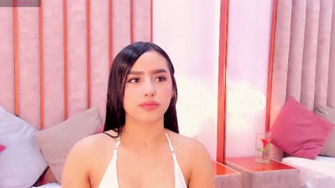 Zoe Monrow online show from July 11, 2026, 12:08 pm