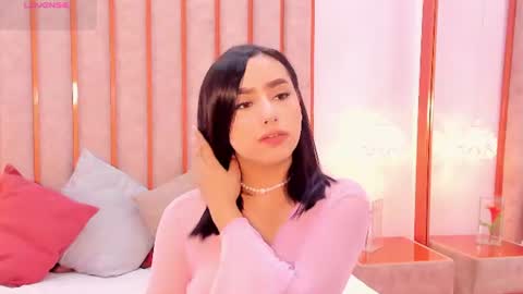 Zoe Monrow online show from July 12, 2026, 12:40 pm