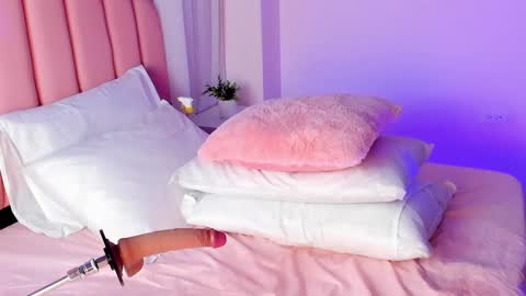 Snapshot of zoe_rivers chatting on January 25, 2025, 6:13 pm Zoe online show from January 25, 2025, 6:13 pm