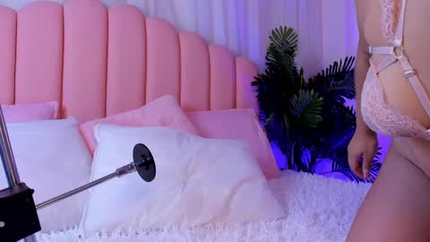 Snapshot of zoe_rivers chatting on February 17, 2025, 5:21 pm Zoe online show from February 17, 2025, 5:21 pm