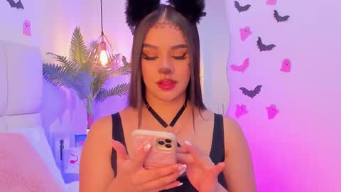 Snapshot of zoe_rivers chatting on October 20, 2025, 1:06 am Zoe online show from October 20, 2025, 1:06 am
