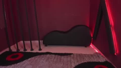 Zoe online show from March 12, 2025, 11:42 am