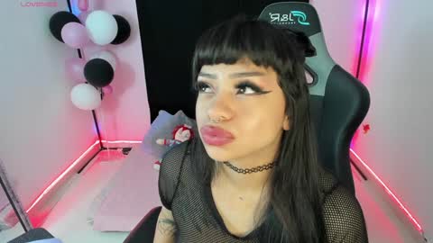 Snapshot of zoe_sullivan_ chatting on December 2, 2024, 10:07 am zoe_sullivan_ online show from December 2, 2024, 10:07 am