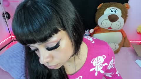 Snapshot of zoe_sullivan_ chatting on December 18, 2024, 12:51 pm zoe_sullivan_ online show from December 18, 2024, 12:51 pm