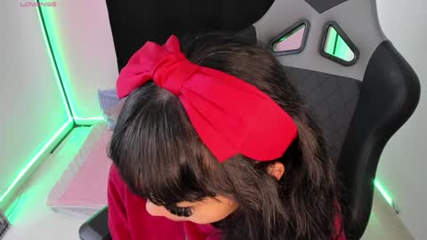 Snapshot of zoe_sullivan_ chatting on December 24, 2024, 12:55 pm zoe_sullivan_ online show from December 24, 2024, 12:55 pm