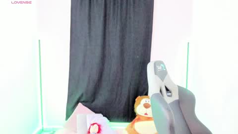 Snapshot of zoe_sullivan_ chatting on December 31, 2024, 9:21 am zoe_sullivan_ online show from December 31, 2024, 9:21 am