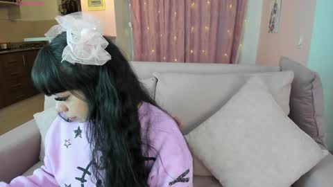 Snapshot of zoe_sullivan_ chatting on January 13, 2025, 9:19 am zoe_sullivan_ online show from January 13, 2025, 9:19 am