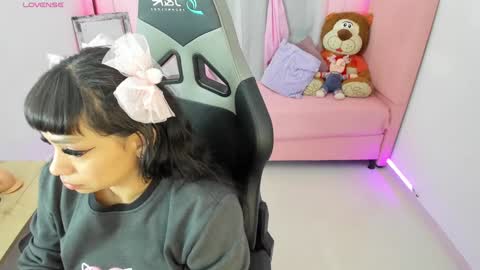 Snapshot of zoe_sullivan_ chatting on January 24, 2025, 9:49 am zoe_sullivan_ online show from January 24, 2025, 9:49 am