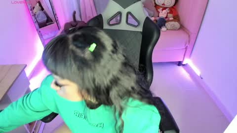 Snapshot of zoe_sullivan_ chatting on January 27, 2025, 9:34 am zoe_sullivan_ online show from January 27, 2025, 9:34 am