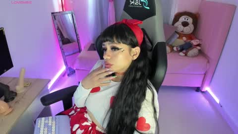 Snapshot of zoe_sullivan_ chatting on February 14, 2025, 12:57 pm zoe_sullivan_ online show from February 14, 2025, 12:57 pm