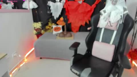 Snapshot of zoe_sullivan_ chatting on October 6, 2025, 9:51 am zoe_sullivan_ online show from October 6, 2025, 9:51 am