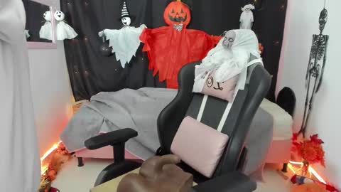 Snapshot of zoe_sullivan_ chatting on October 10, 2025, 10:25 am zoe_sullivan_ online show from October 10, 2025, 10:25 am