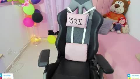 Snapshot of zoe_sullivan_ chatting on November 16, 2025, 9:26 am zoe_sullivan_ online show from November 16, 2025, 9:26 am