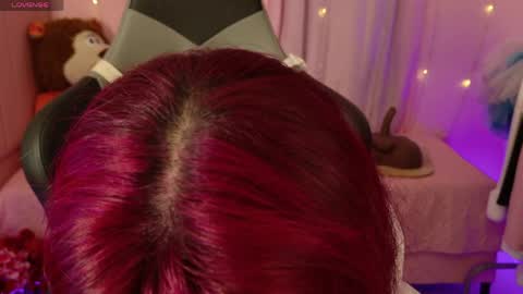 zoe_sullivan_ online show from April 9, 2026, 9:26 am