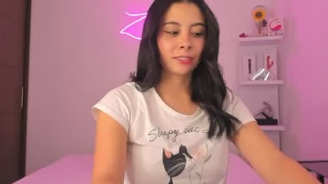 Snapshot of zoecams chatting on July 2, 2026, 2:44 am zoecams online show from July 2, 2026, 2:44 am