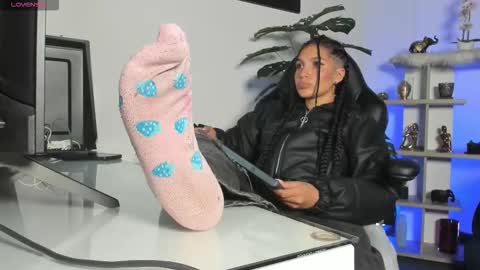 Zoe online show from March 16, 2026, 3:12 am