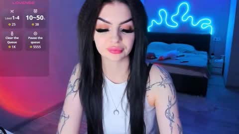 zoedrift online show from March 23, 2026, 4:55 pm