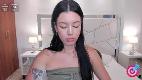  zoee jackson online show from March 4, 2025, 6:50 pm